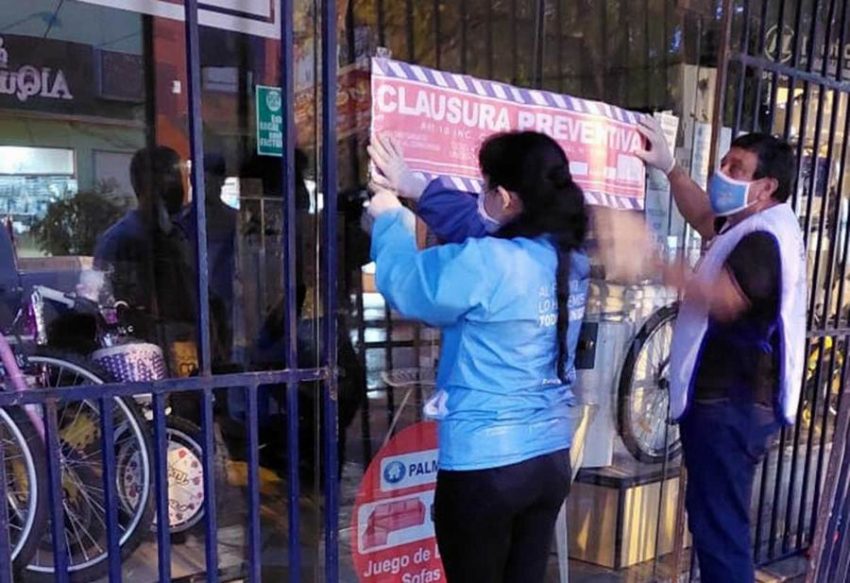 Defensa al Consumidor clausuró dos comercios que no cumplían las restricciones establecidas