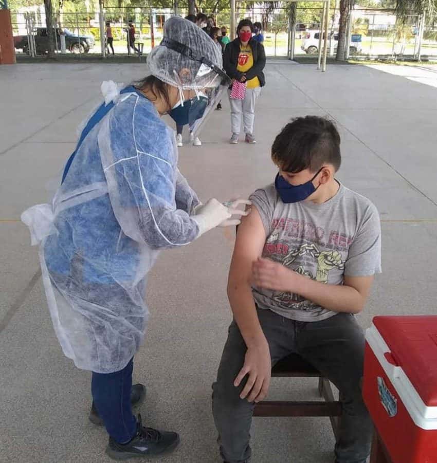 Operativo de vacunación infantil en Buena Vista