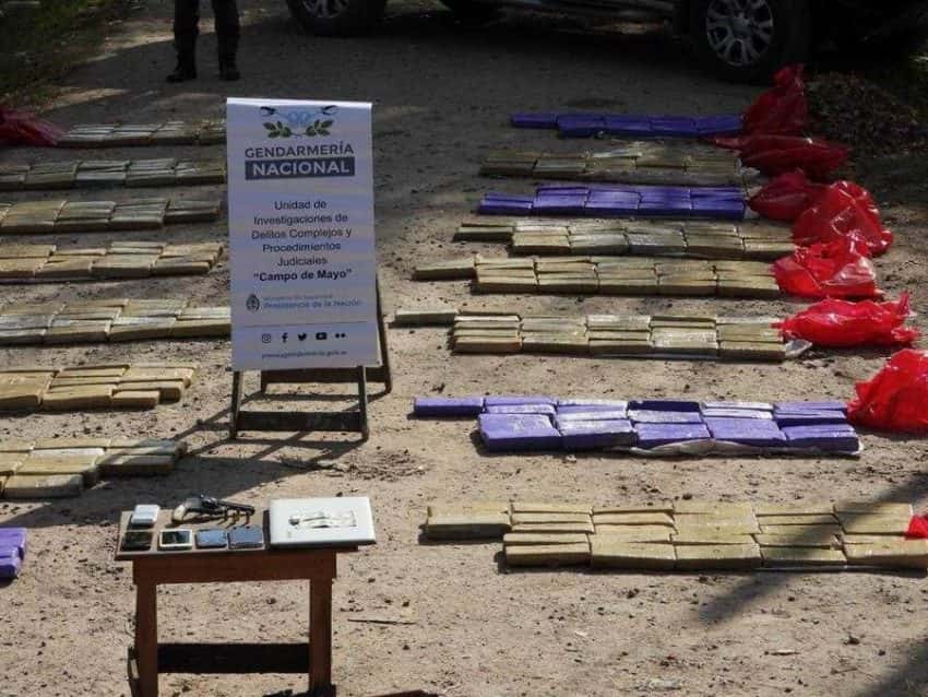 Desbaratan a una organización narcocriminal y secuestran 342 kilos de marihuana