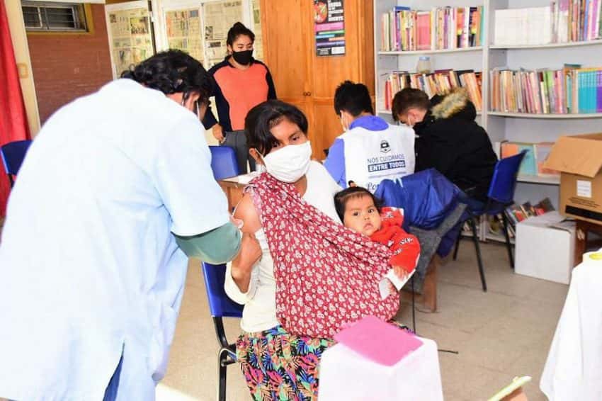 Hoy continúa la campaña de vacunación contra el Covid-19 en el Oeste de la provincia