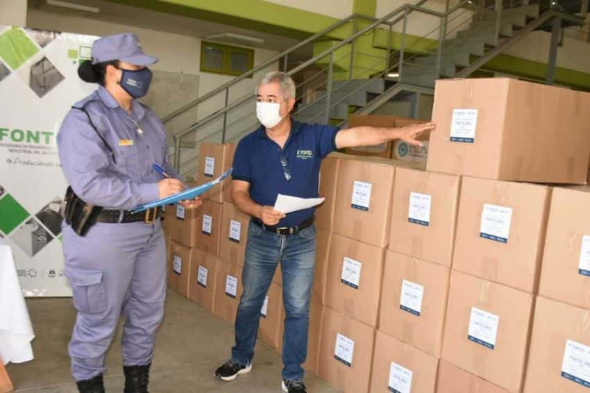 FONTEX entregó nueva indumentaria a la Policía de la provincia