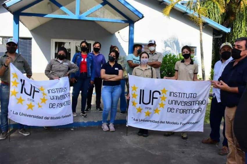 Estudiantes del IUF realizan intenso recorrido en la ciudad de Formosa