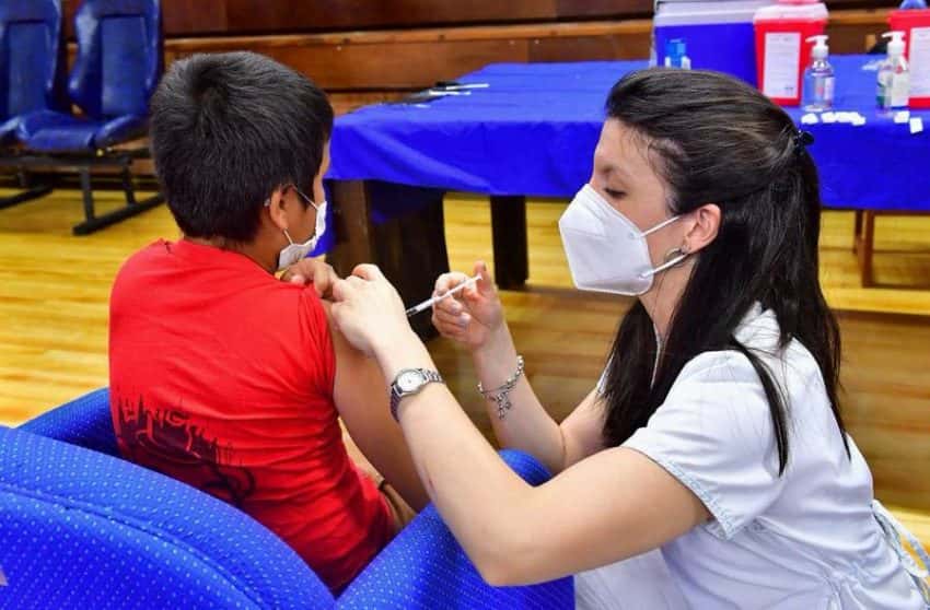 Hoy, feriado nacional, prosigue la vacunación en Formosa