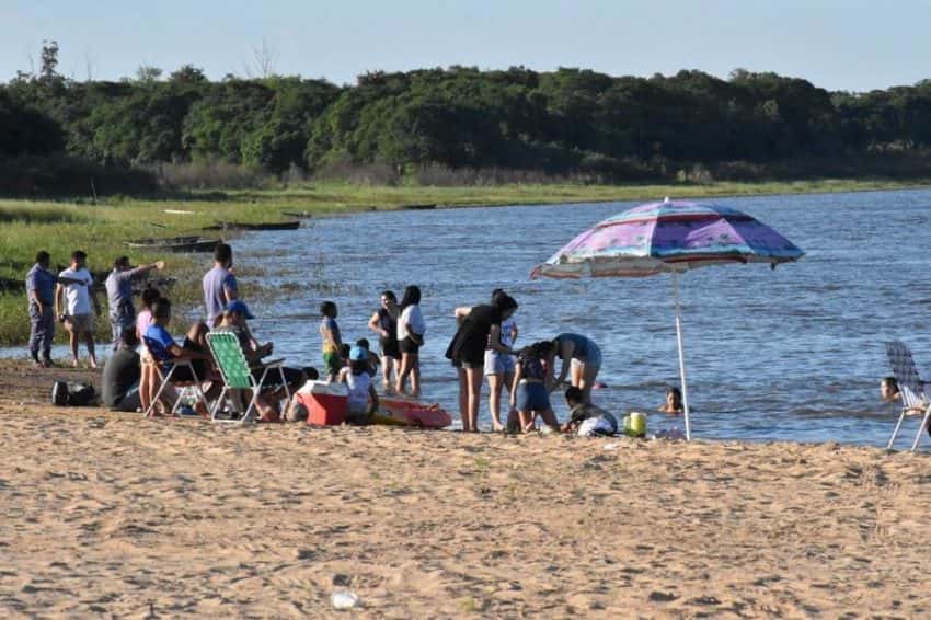 Herradura: el fin de semana 5.000 personas disfrutaron de la playa