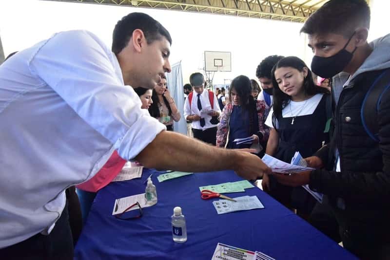 Más de 2000 estudiantes del nivel medio concurrieron a la Expo Carreras en la UNaF