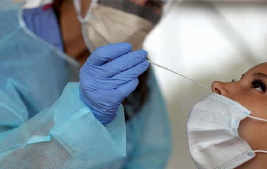 Se dispararon los contagios de coronavirus en Argentina: confirmaron 11.121 nuevos casos