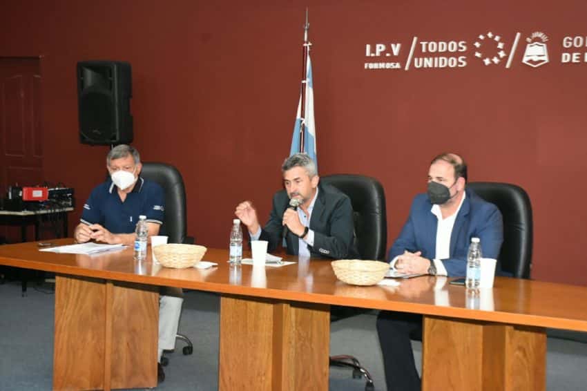 Se realizó la reunión informativa de la consulta pública del proyecto Riacho El Pucú: reordenamiento urbano