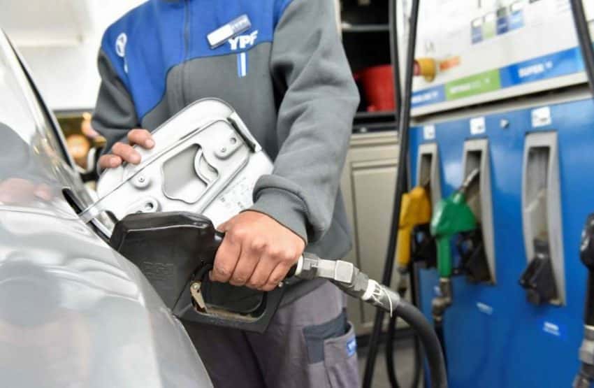La Defensoría del Pueblo rechazó el nuevo aumento de combustibles