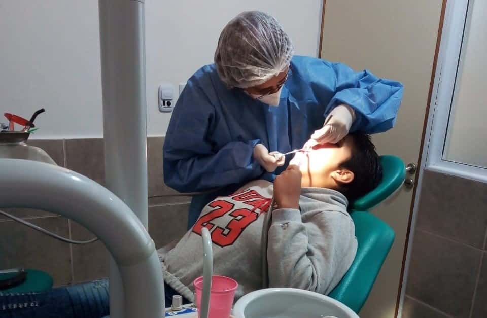 Completo servicio de odontología brinda el hospital distrital 8