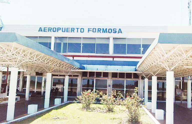Nuevo aeropuerto de Formosa: Insfrán 
anunció la aprobación del financiamiento