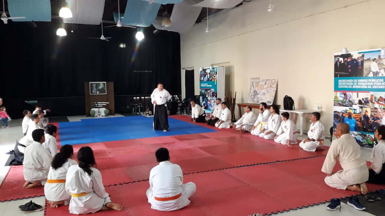 Finalizó el seminario de aikido organizado por la comuna capitalina