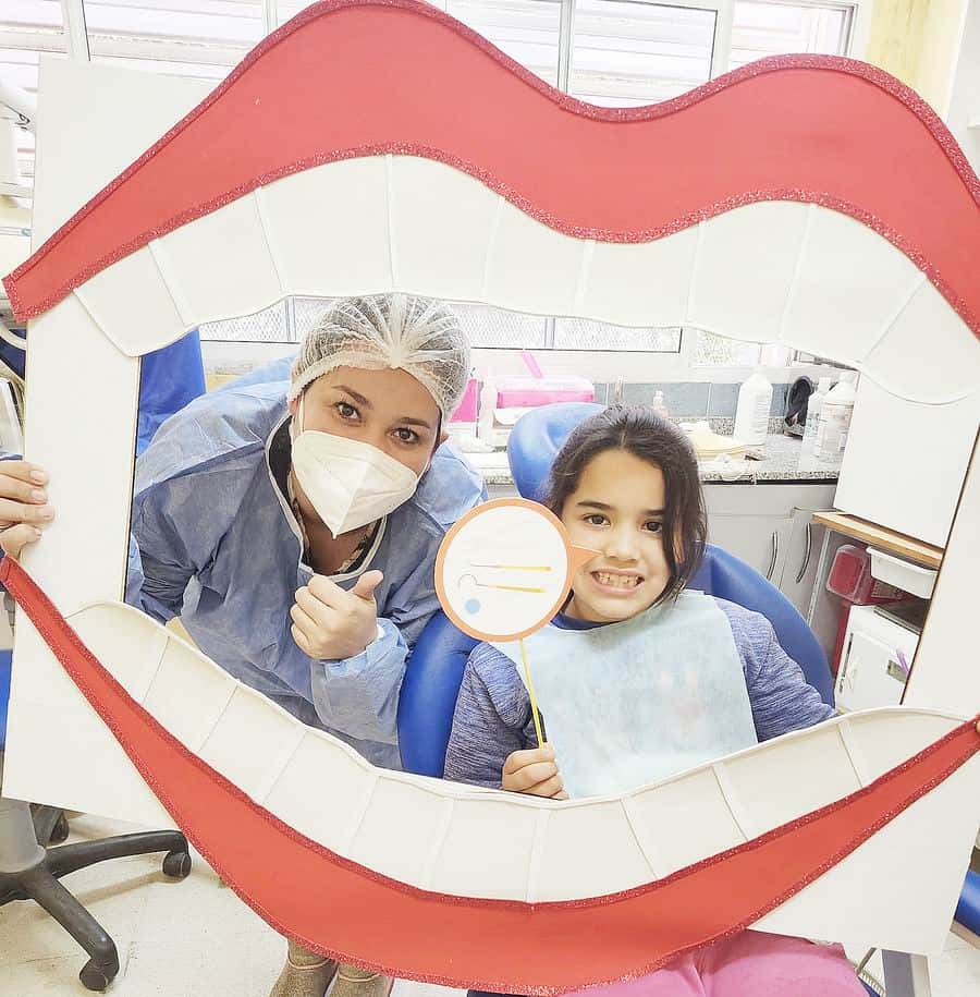 Enseñan a las familias a cuidar 
la salud bucal de sus hijos