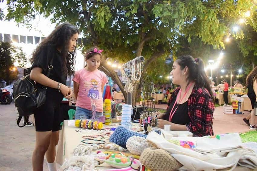 Con éxito se desarrolló la Feria 
especial Día de la Mujer Emprendedora