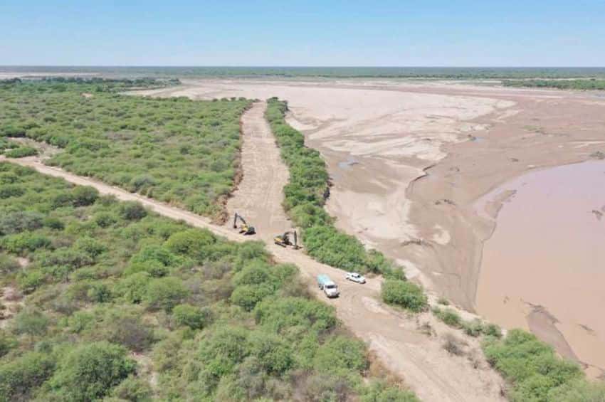 Río Pilcomayo: las correderas fluviales del 
sistema de defensa se encuentran en ejecución