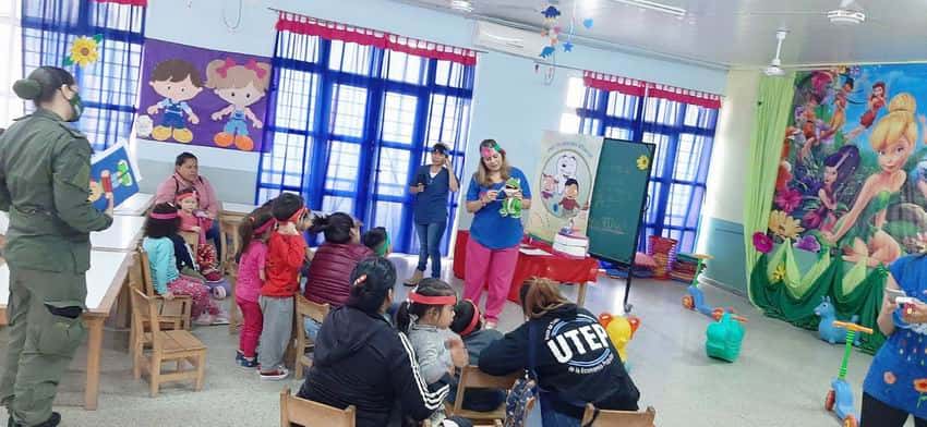 Promoción de la salud y vacunación en el 
Centro de Desarrollo Infantil Niños Felices