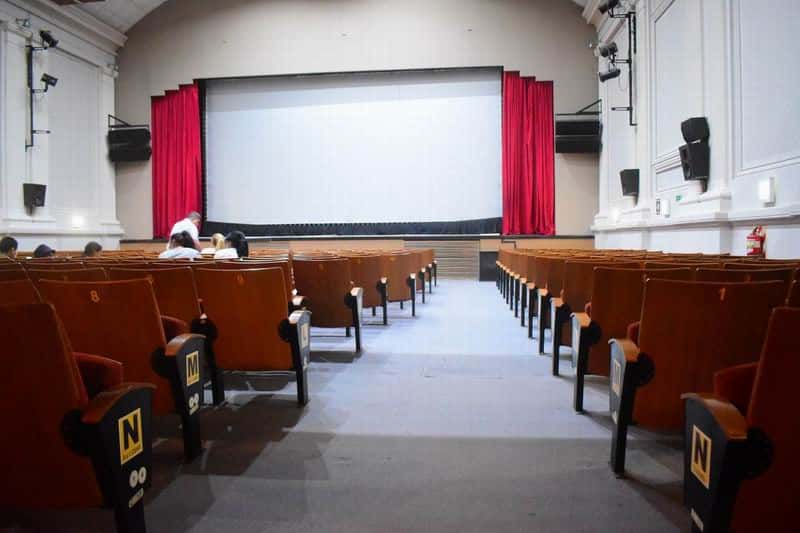 Falta poco para volver a disfrutar de
la pantalla grande del cine teatro Italia