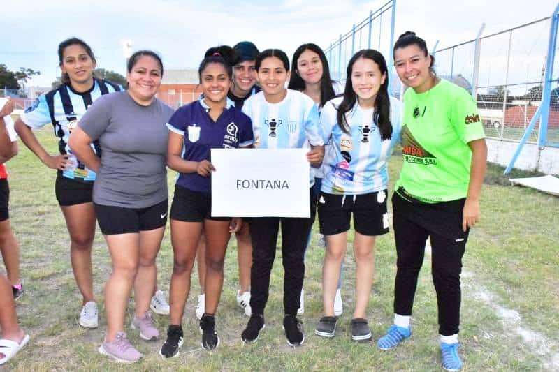 Se lanzó el campeonato de fútbol
femenino en el club Fontana