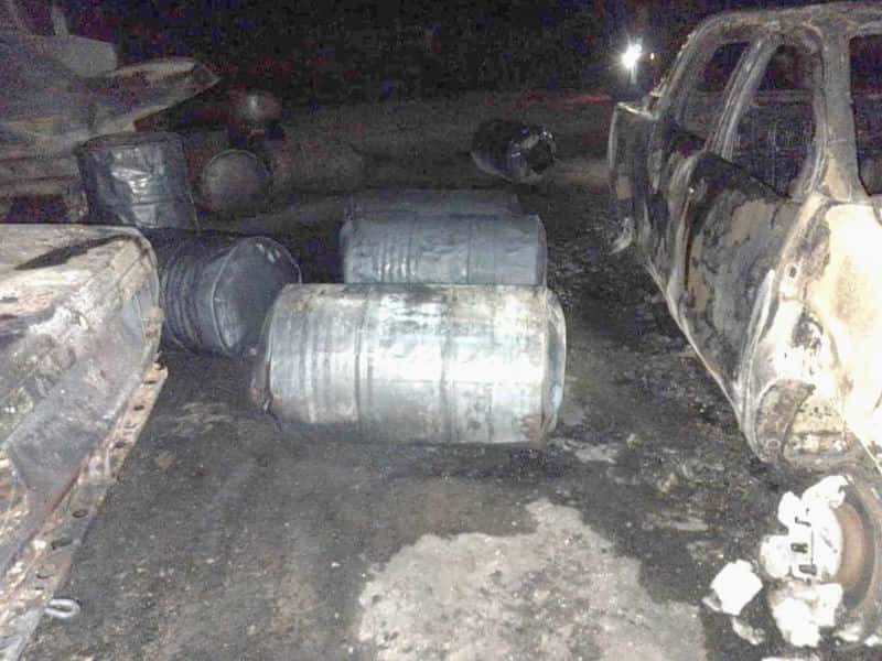 Clorinda: incendio en predio de acopio de
combustible clandestino en el paso Surubí