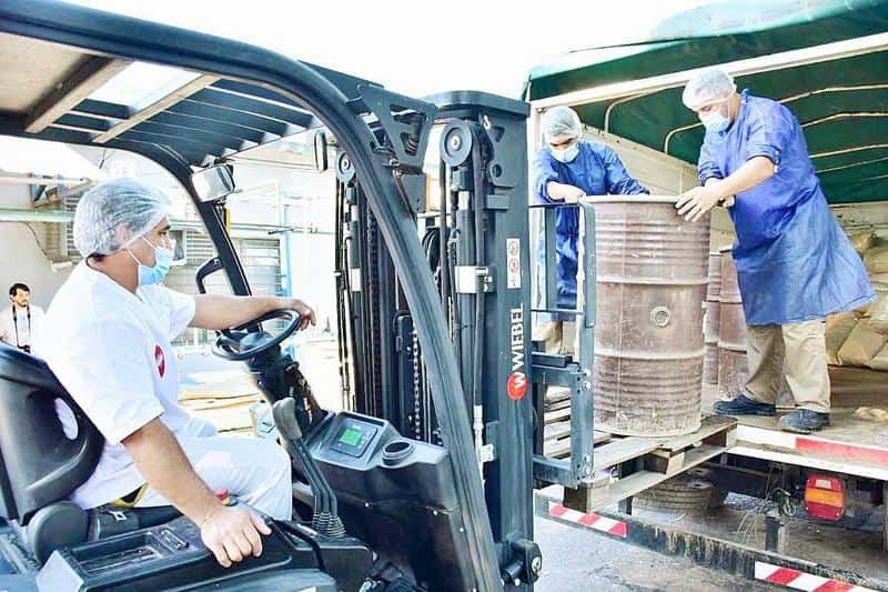 Paipperos del Oeste entregaron la segunda tanda 
de 5.000 kilos de harina de algarroba a Nutrifor