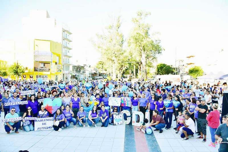 Formosa se tiñó de azul en el Día Mundial
de Concientización sobre el Autismo