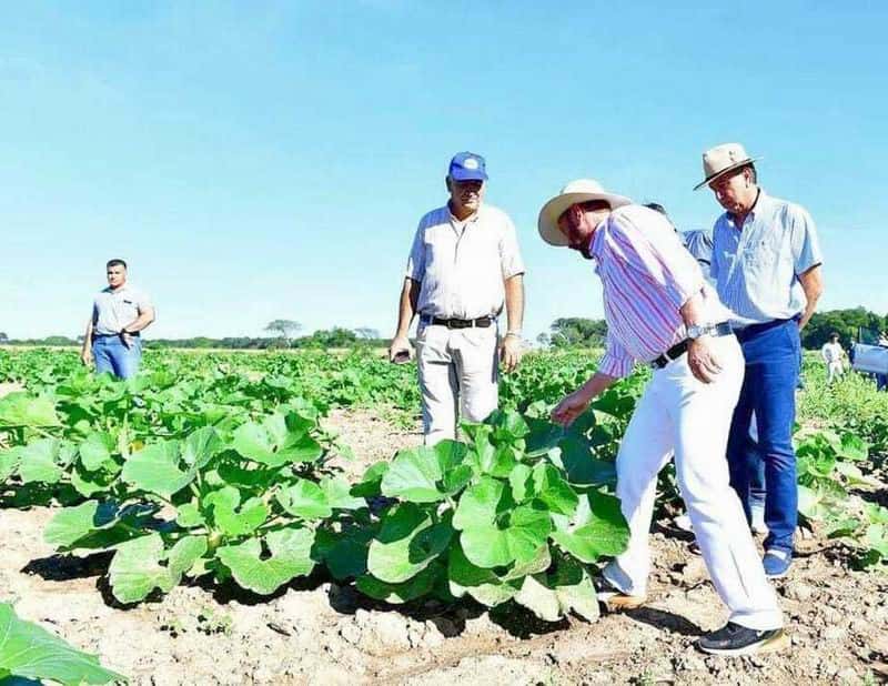 García instó a defender el trabajo de agricultores, 
productores agropecuarios y jóvenes rurales