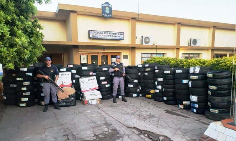 La Policía secuestró mercadería sin aval aduanero 
por un valor superior a los 15.000.000 de pesos