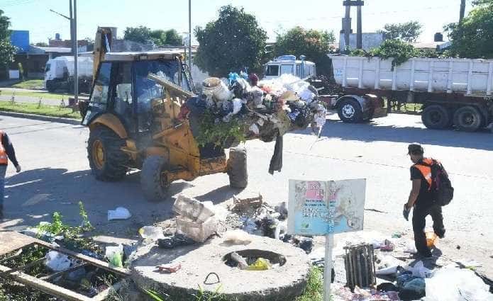 La comuna ejecuta un plan integral de 
limpieza en todos los barrios de la ciudad