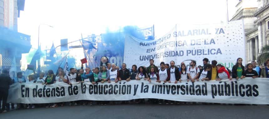 Habrá marchas en todo el país contra el Gobierno nacional por los recortes a las universidades