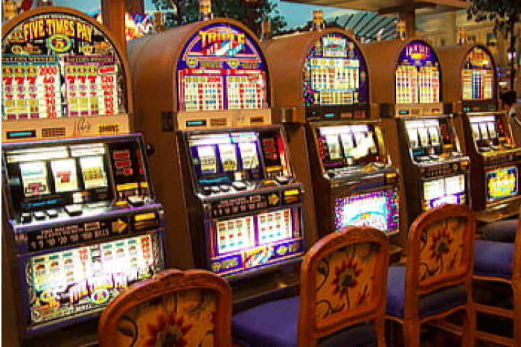 Explorando el Laberinto de las Tragaperras en los Casinos Virtuales: Una Evaluación del Repertorio de Juegos en Línea