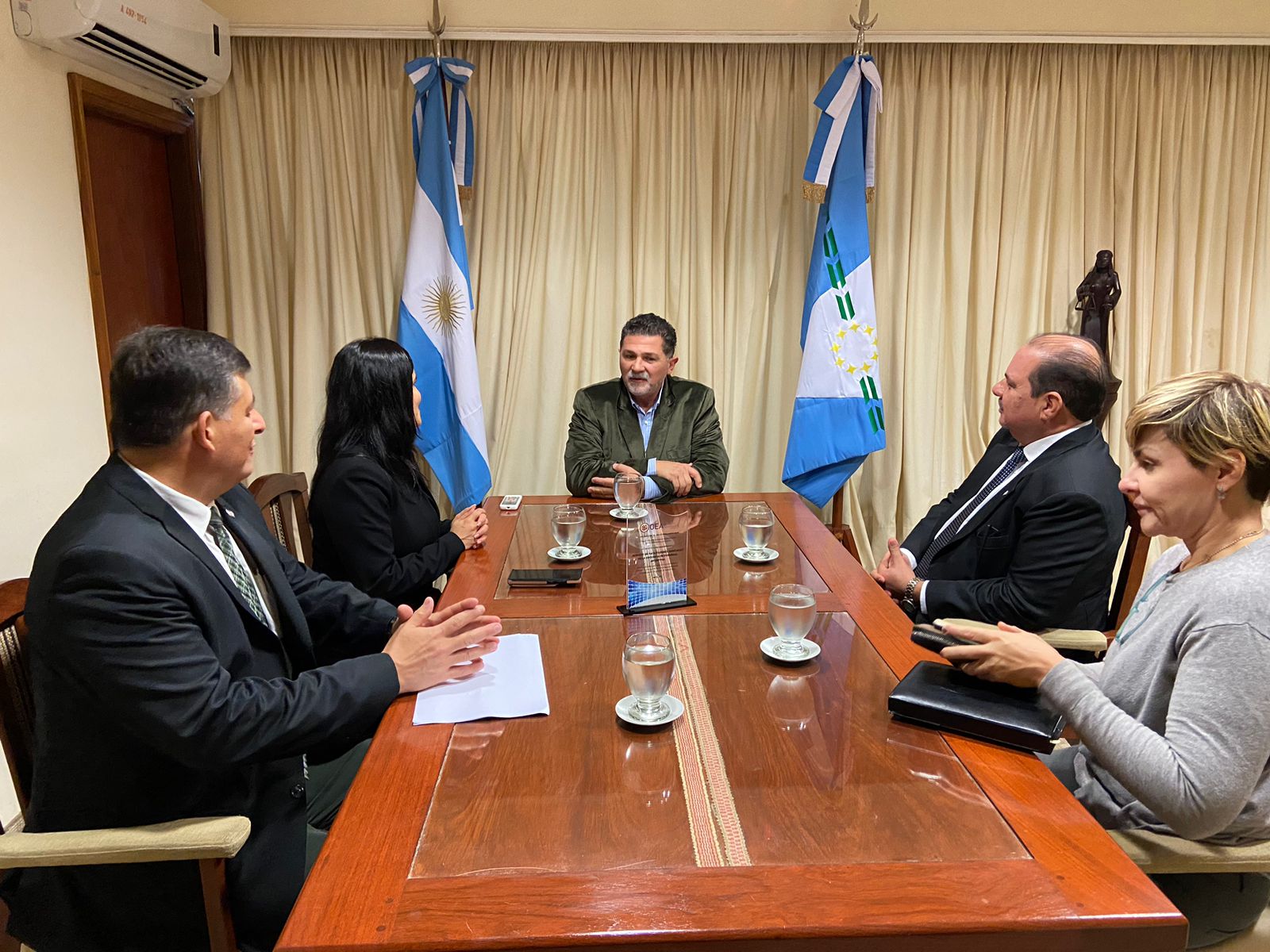 Importante reunión de la Justicia Provincial y Federal con fiscales de Paraguay